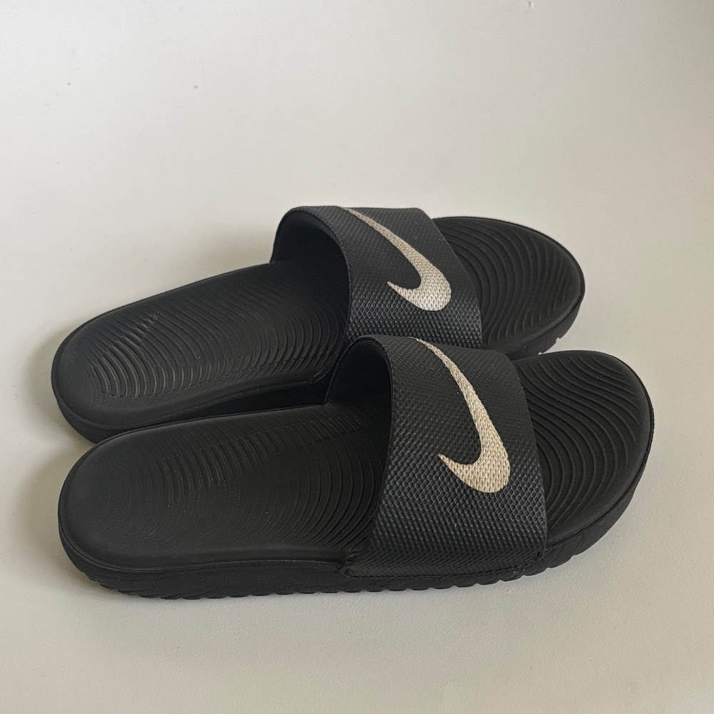 Nike Black and White Slide Sandals 12C